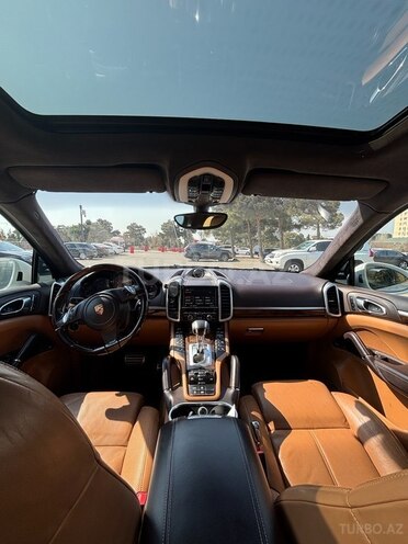 Porsche Cayenne GTS 2013, 175,000 km - 4.8 l - Bakı