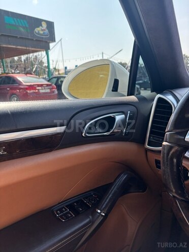 Porsche Cayenne GTS 2013, 175,000 km - 4.8 l - Bakı
