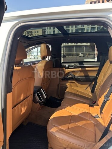 Porsche Cayenne GTS 2013, 175,000 km - 4.8 l - Bakı