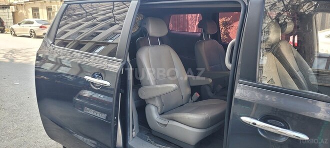 Kia Carnival 2015, 298,000 km - 2.2 л - Bakı