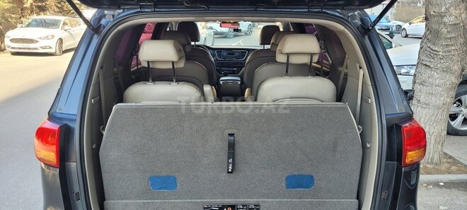Kia Carnival 2015, 298,000 km - 2.2 л - Bakı