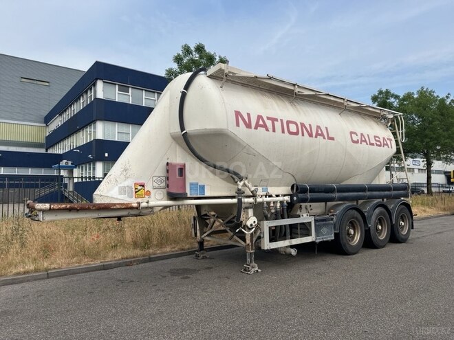 Mercedes Axor 1843 2013, 950,000 km - 11.0 l - Gəncə
