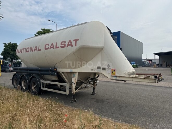 Mercedes Axor 1843 2013, 950,000 km - 11.0 l - Gəncə