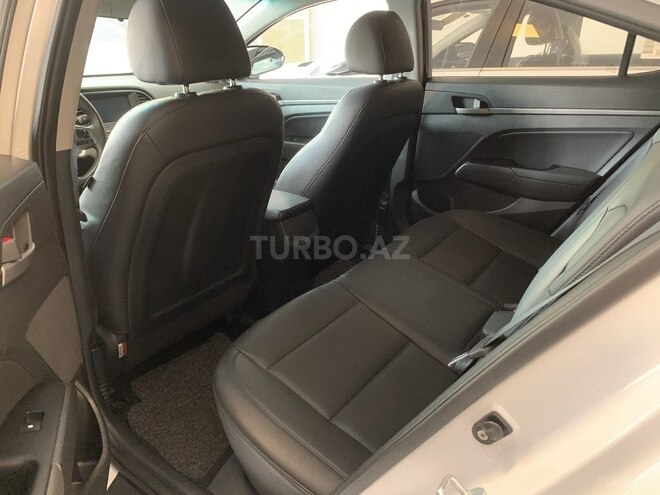 Hyundai Avante 2016, 127,000 km - 1.6 l - Bakı