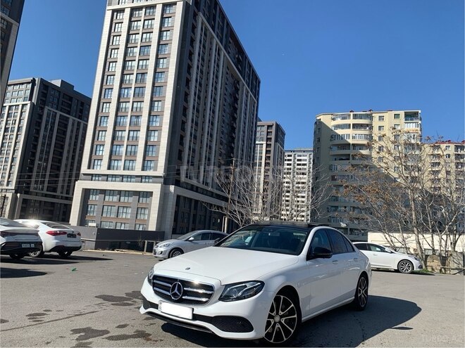 Mercedes E 300-2