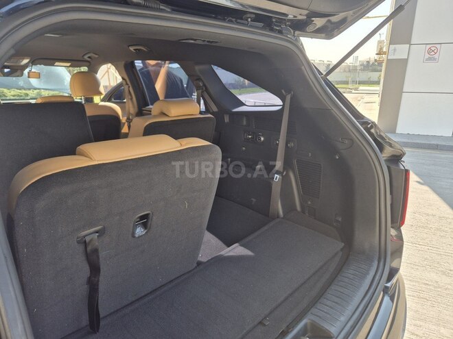 Kia Sorento-12