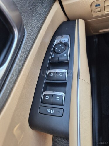 Kia Sorento-18