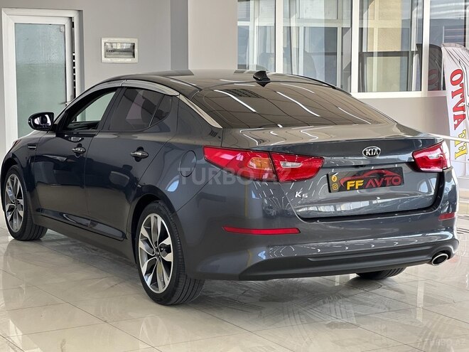Kia K5-6