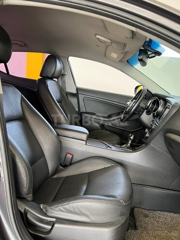 Kia K5-11