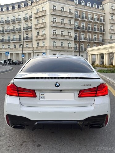 BMW 520-9
