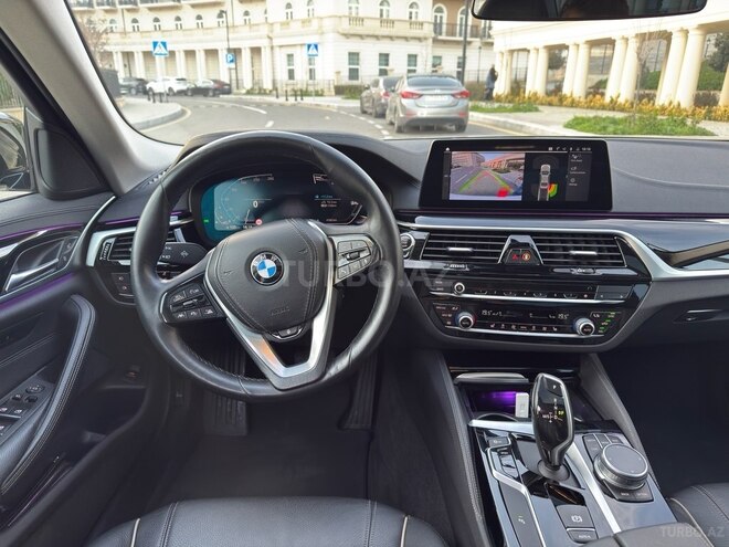 BMW 520-13
