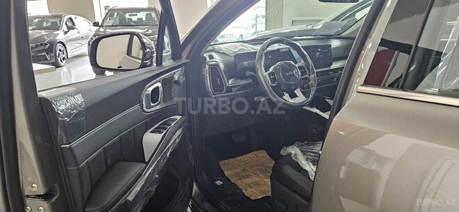 Kia Sorento-12