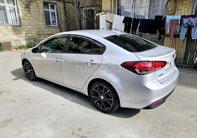 Kia Forte 2018, 118,900 km - 2.0 l - Bakı