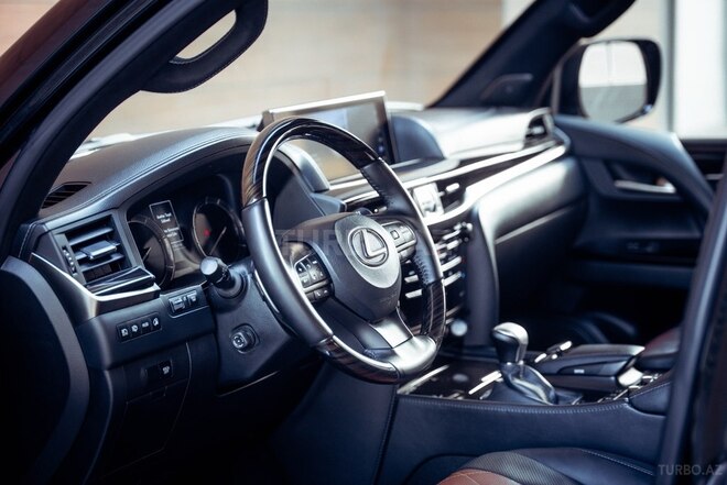 Lexus LX 570-6