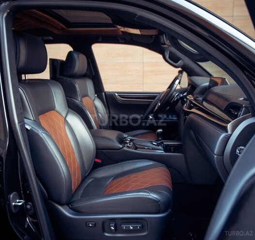 Lexus LX 570-16