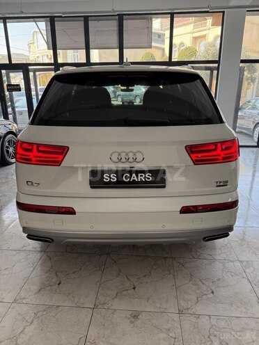 Audi Q7 2017, 117,180 km - 2.0 l - Bakı