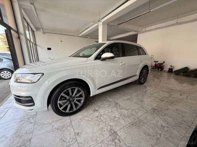 Audi Q7 2017, 117,180 km - 2.0 l - Bakı