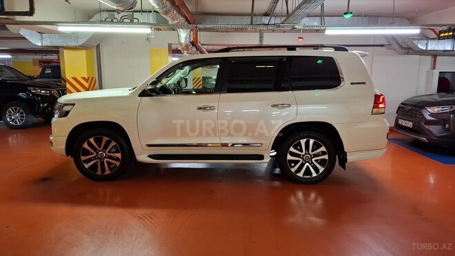 Toyota Land Cruiser 2018, 79,000 km - 4.6 л - Bakı