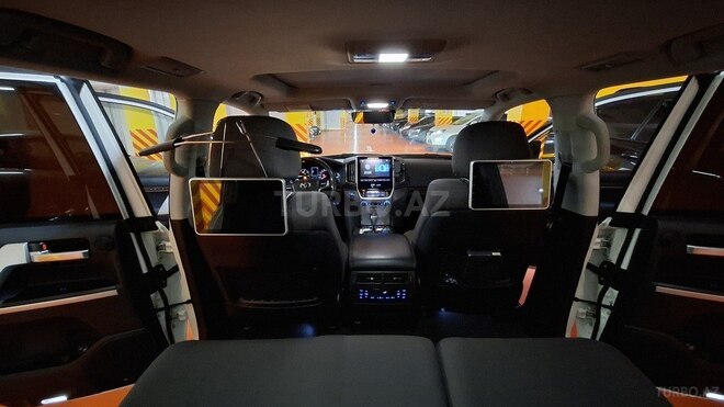 Toyota Land Cruiser 2018, 79,000 km - 4.6 л - Bakı
