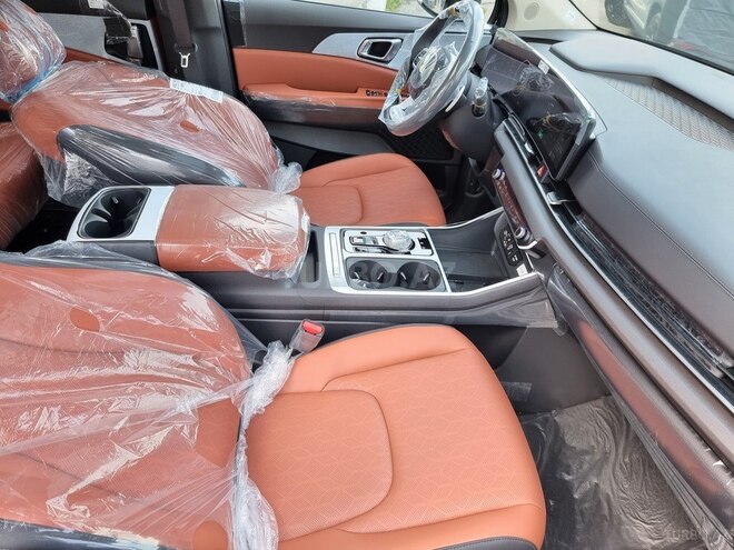 Kia Carnival-26
