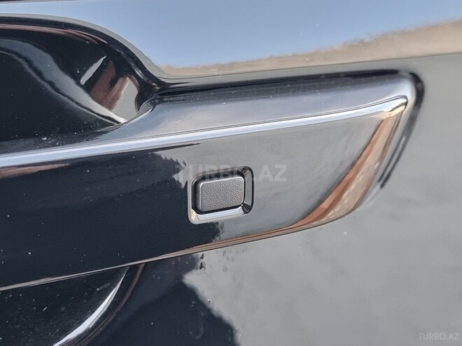 Kia Carnival-37