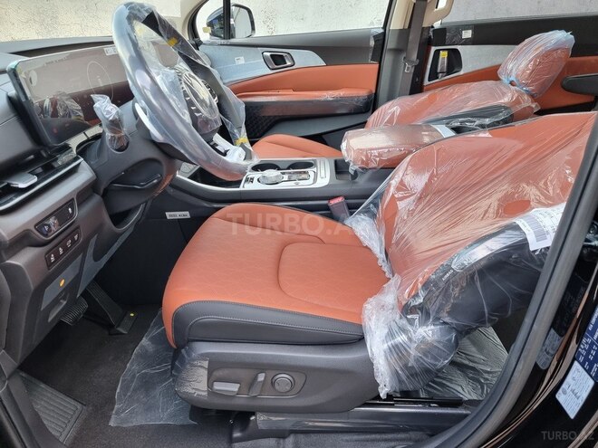 Kia Carnival-22