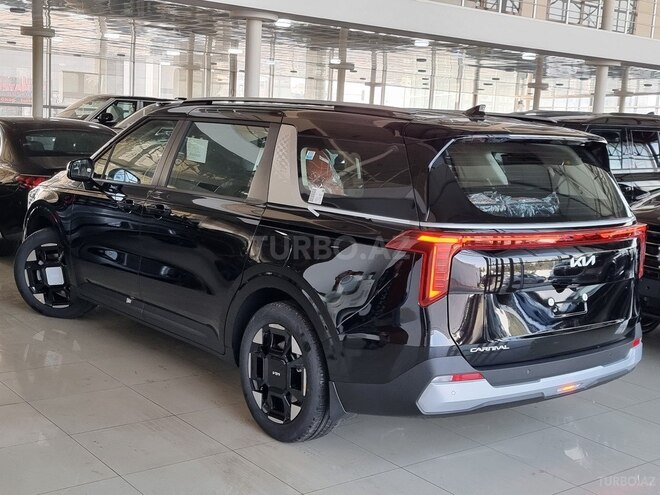 Kia Carnival-14