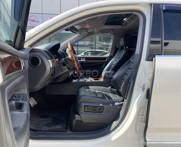 Volkswagen Touareg 2008, 289,000 km - 3.6 л - Sumqayıt