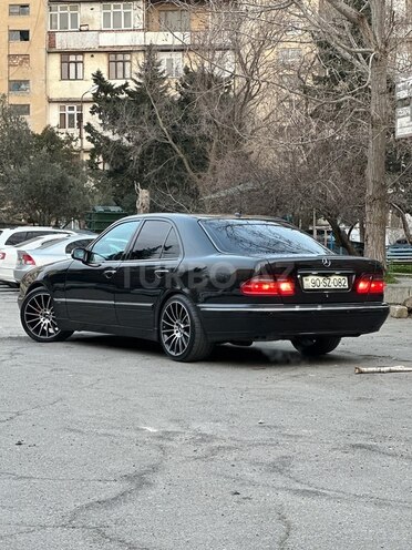 Mercedes E 240 1999, 342,707 km - 2.4 l - Bakı