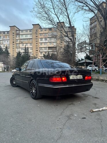 Mercedes E 240 1999, 342,707 km - 2.4 l - Bakı