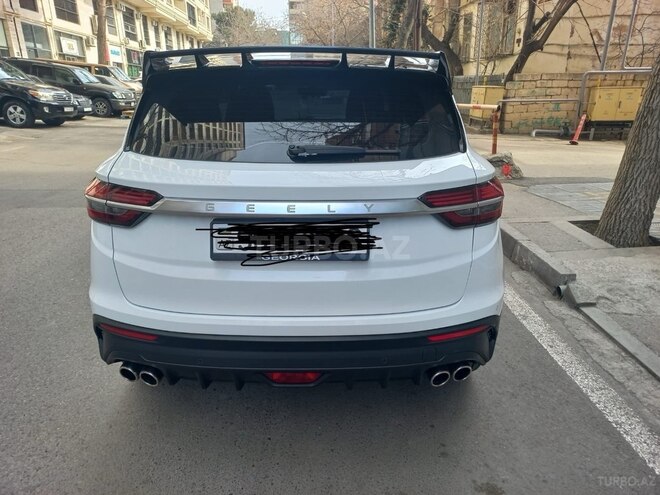 Geely Coolray-2