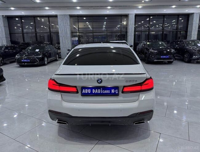 BMW 530e 2022, 60,200 km - 2.0 l - Bakı