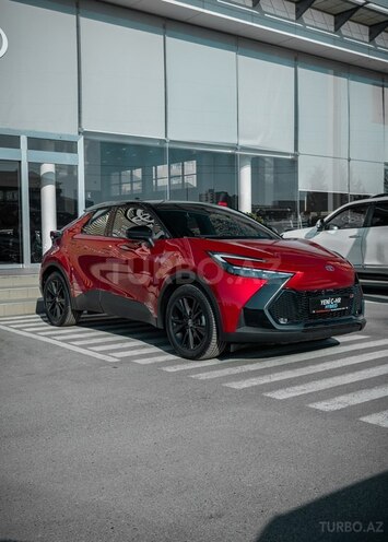 Toyota C-HR-3