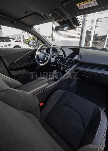 Toyota C-HR-14