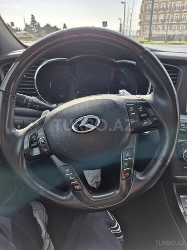 Kia Optima-10