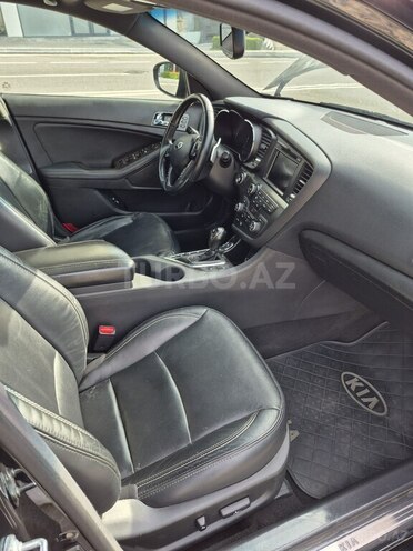 Kia Optima-16