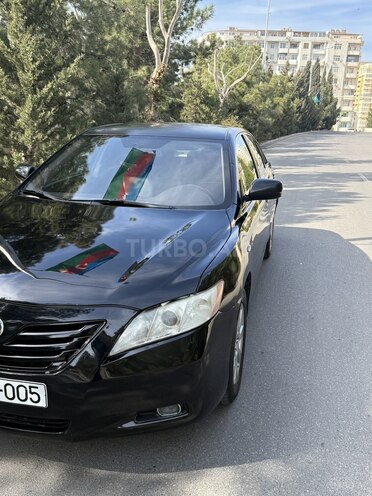 Toyota Camry-5