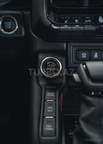 Toyota Land Cruiser Prado-8