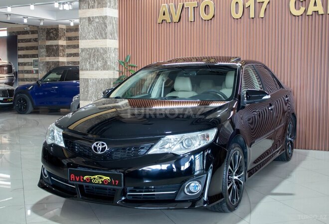 Toyota Camry-4