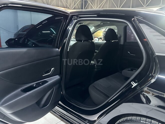 Hyundai Elantra 2021, 65,800 km - 1.6 л - Bakı