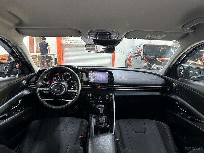 Hyundai Elantra 2021, 65,800 km - 1.6 л - Bakı