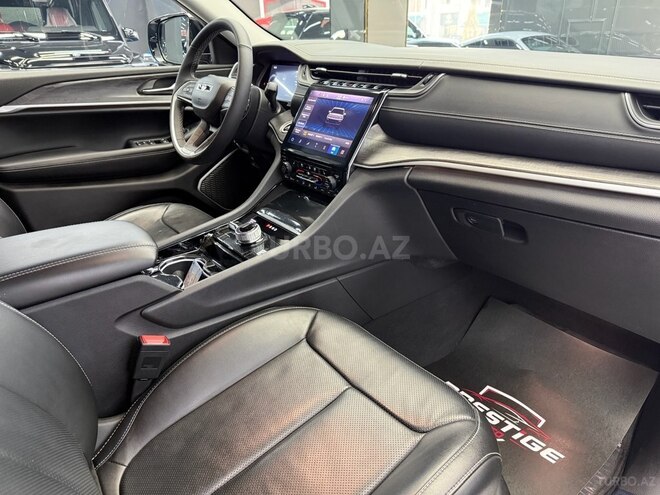 Jeep Grand Cherokee-12