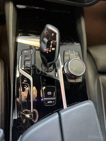 BMW 530e 2021, 29,000 km - 2.0 l - Bakı