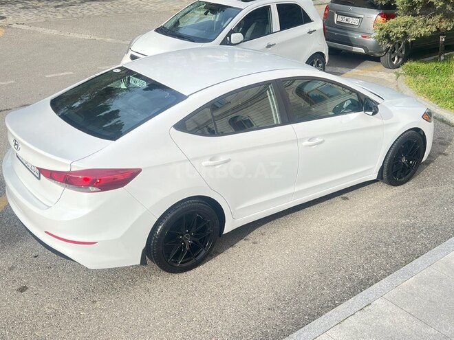 Hyundai Elantra 2018, 89,350 km - 2.0 л - Bakı