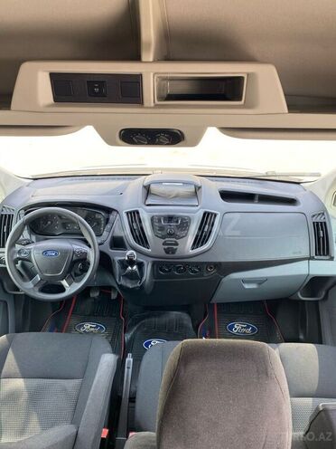 Ford Transit 2015, 270,000 km - 2.2 l - Bakı