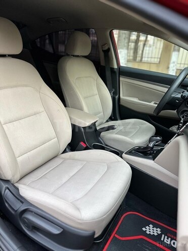 Hyundai Elantra 2018, 75,639 km - 2.0 l - Bakı