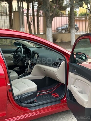 Hyundai Elantra 2018, 75,639 km - 2.0 l - Bakı