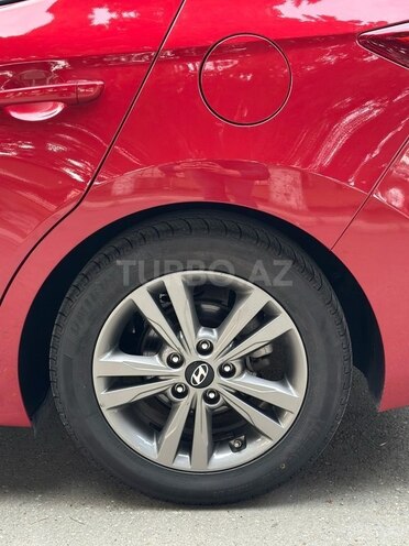 Hyundai Elantra 2018, 75,639 km - 2.0 l - Bakı