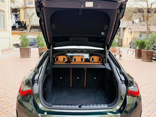BMW i4 2024, 12,000 km - 0.1 l - Bakı