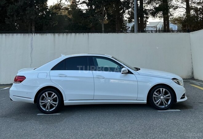 Mercedes E 220 d 2013, 256,000 km - 2.2 l - Bakı